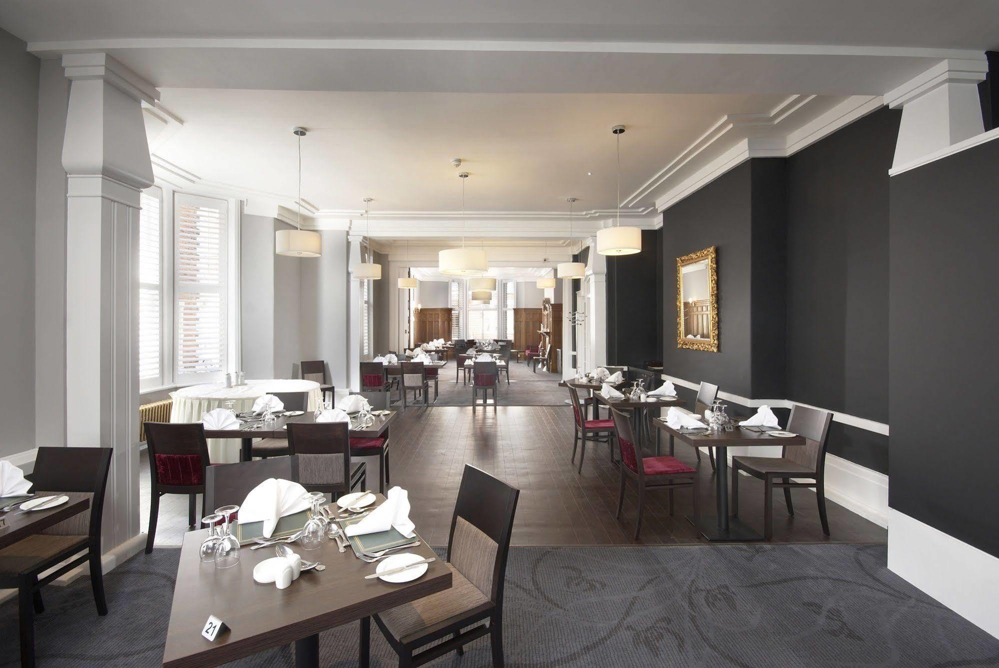 The Caledonian New Southlands Hotel 스카버러 외부 사진